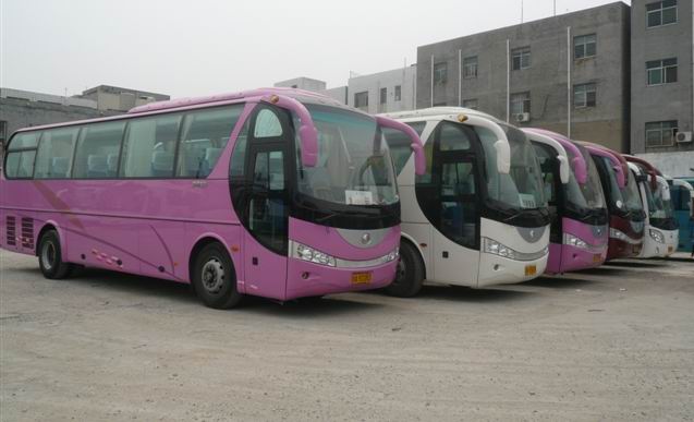 鄭州大巴車出租公司說(shuō)說(shuō)第一次租車需要注意哪些事項(xiàng)？